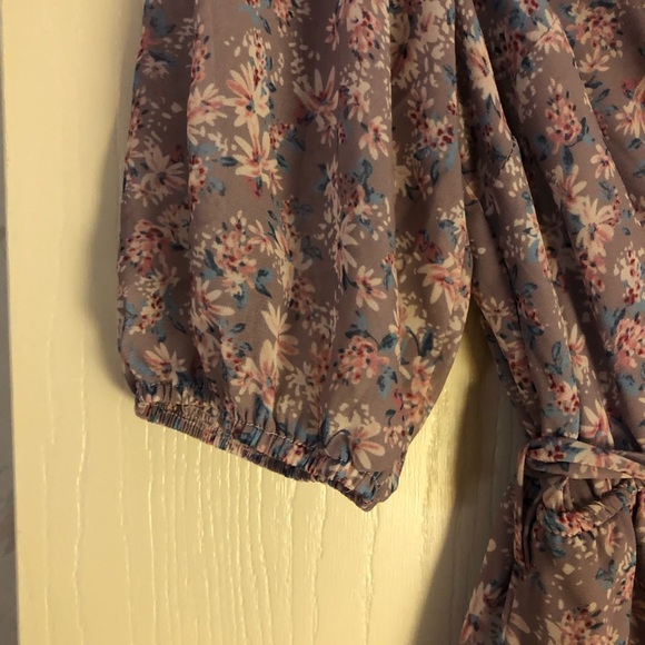 Melrose and Market Lavender Floral Mini Dress size M - Picture 4 of 7